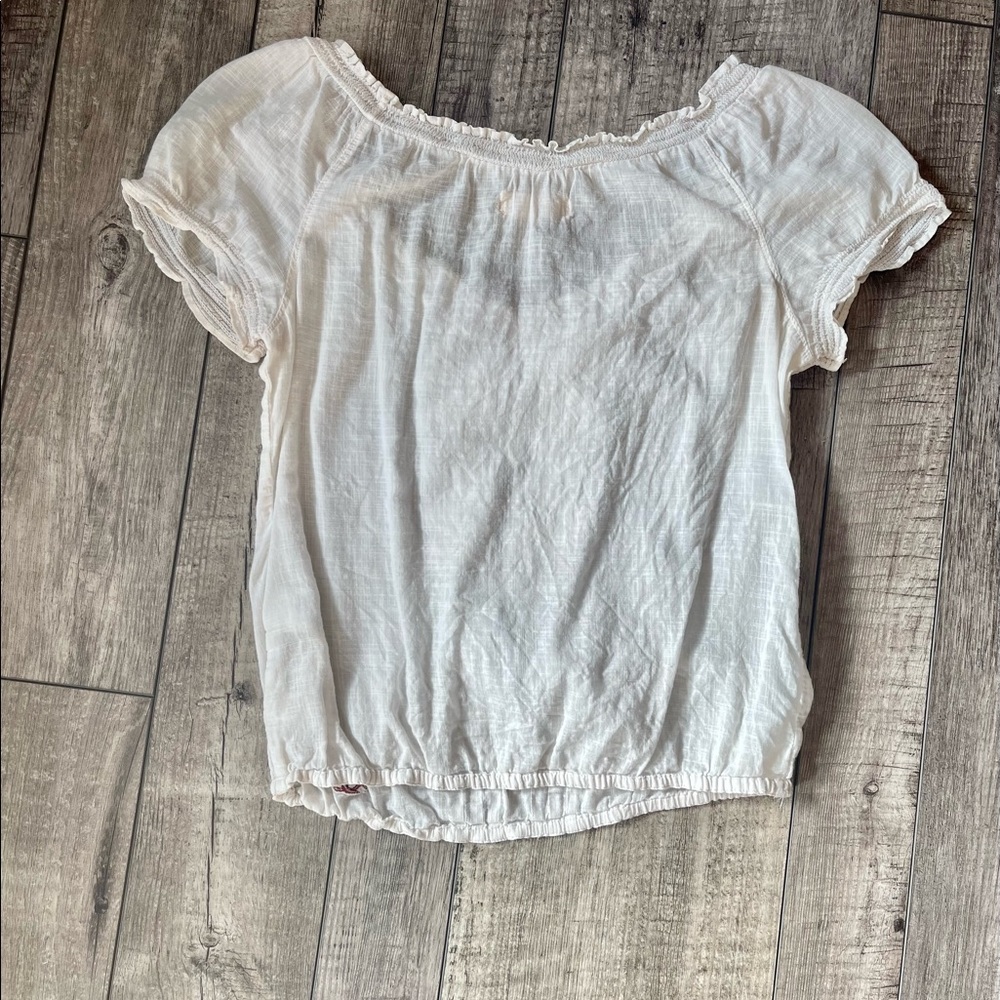 Hollister women’s top - Picture 4 of 8